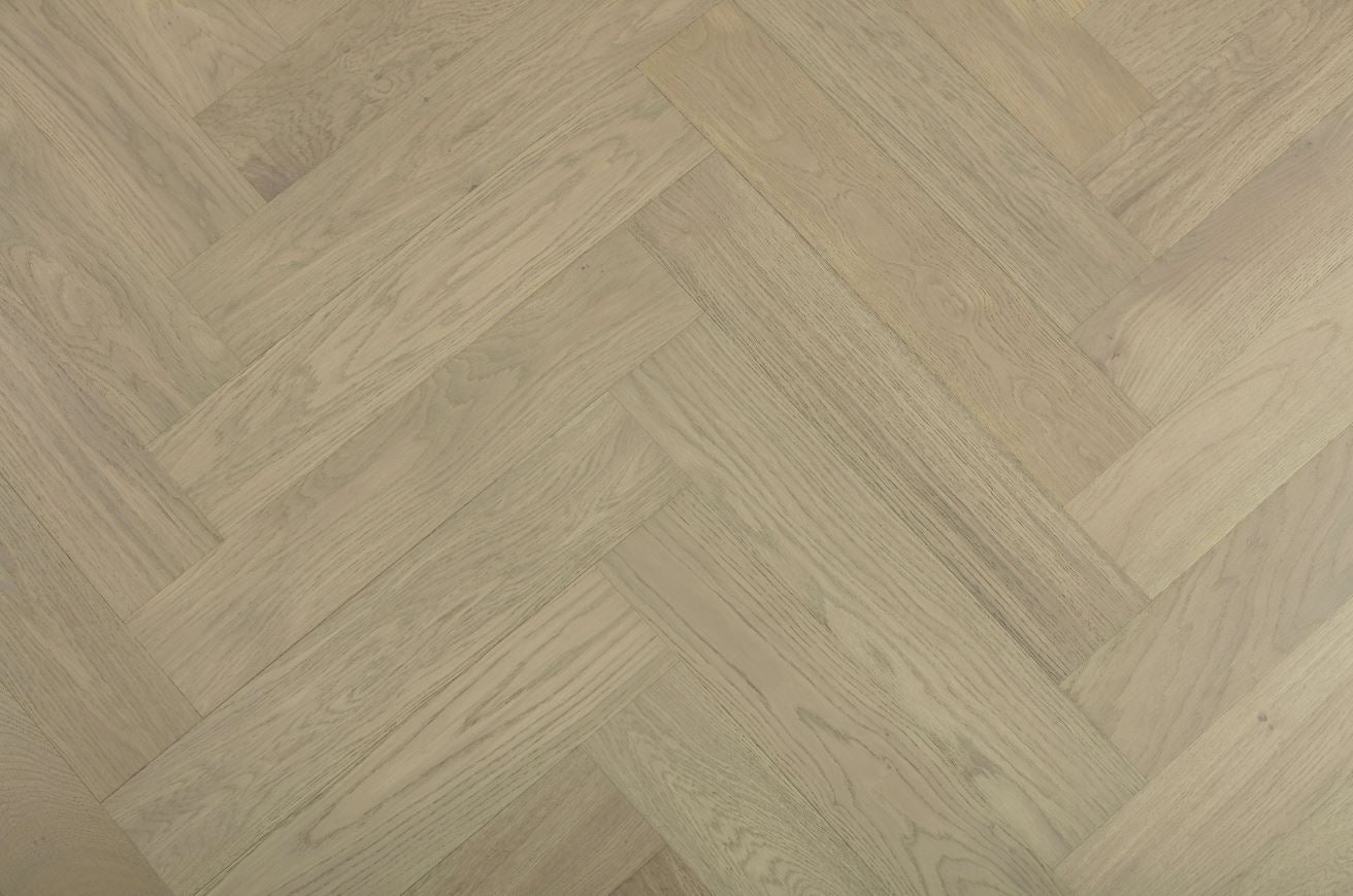 Castle Nuovo Herringbone Euro Oak Engineered Timber