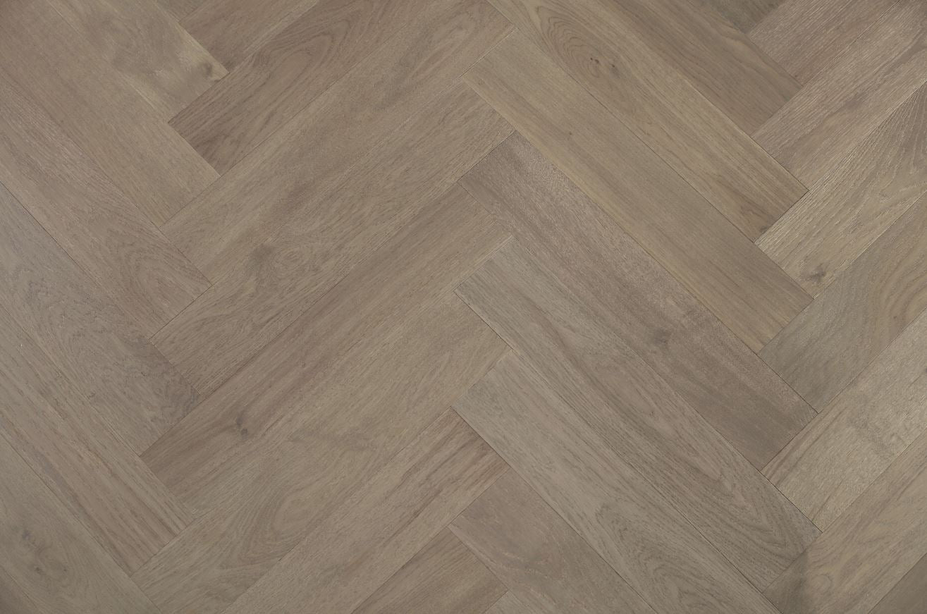 Castle Nuovo Herringbone Euro Oak Engineered Timber